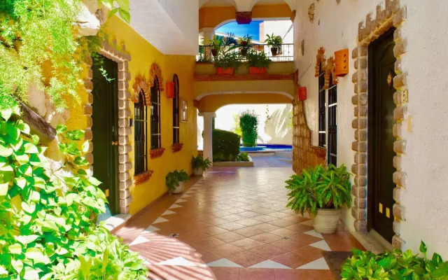 Hacienda del Carmen Condominium by ChezPlaya