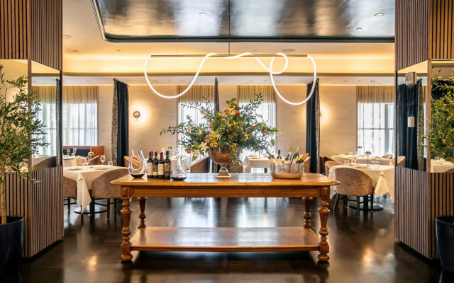The Knickerbocker Hotel