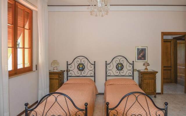 Lavish Holiday Home in Subbiano Arezzo With Swimming Pool