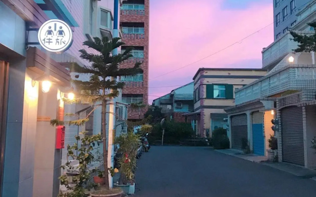 J Railway B&B