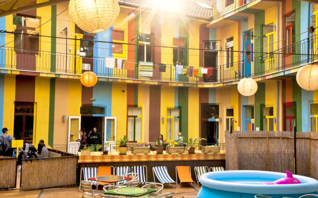 Casa de la Musica Hostel