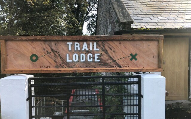 Trail Lodge