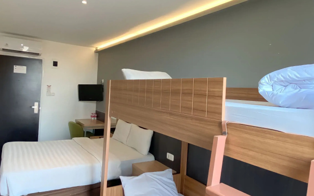 Pantes Hotel  Simpang lima Semarang