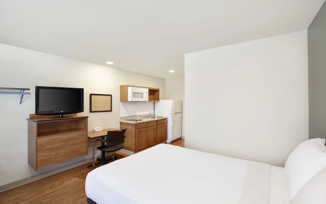 WoodSpring Suites Lafayette