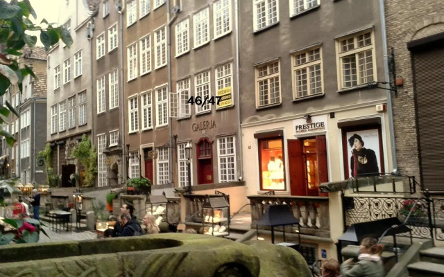The Heart of Old Town Apartments