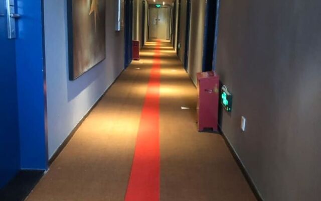 Life Yajo Hotel Xintang Metro Station