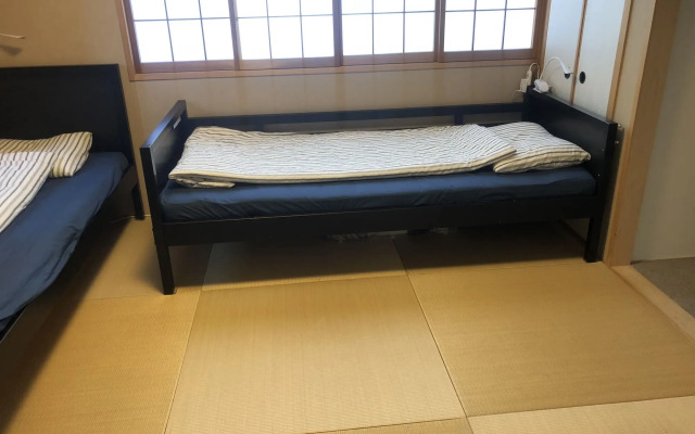 Tokyo Art House