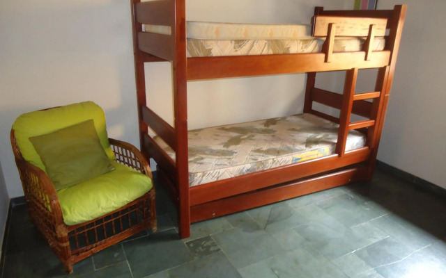 Litoral Norte - Caraguatatuba - Sobrado Condomínio Fechado