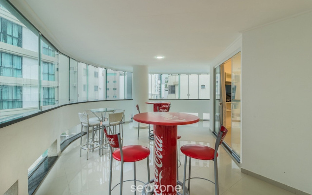 Apt w/ BBQ 350m From the Beach Apv0202