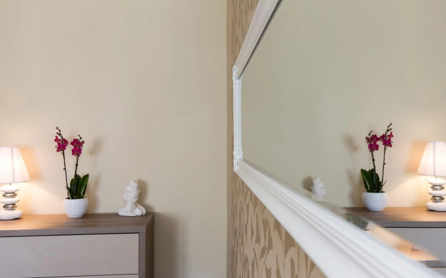 Deluxe Sea View Apartment Mate Balote