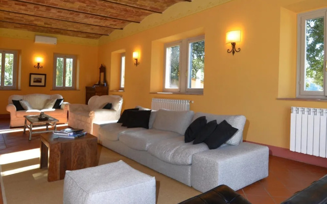 Villa Paradiso 16 in Casole d Elsa