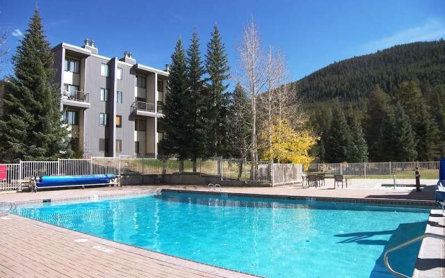 Lakeshore 1 Ba Studio condo by RedAwning