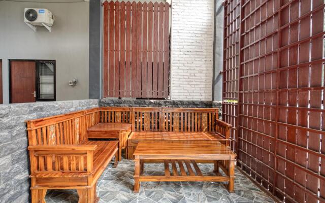 RedDoorz Syariah @ Jl. Cengger Ayam Dalam