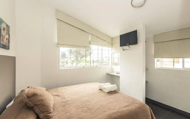 Wasi Airport Lima B&B