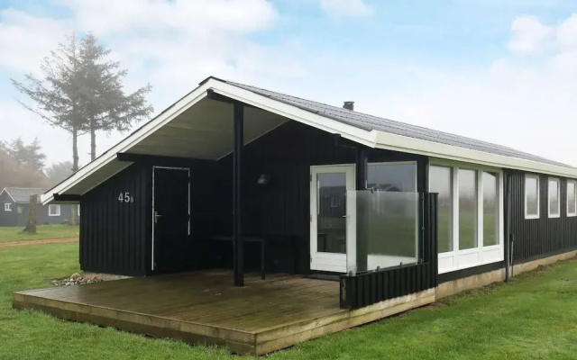4 Star Holiday Home in Vinderup