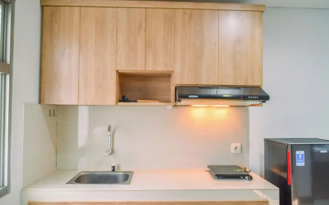 Chic and Cozy 2BR Apartment at Springwood Residence
