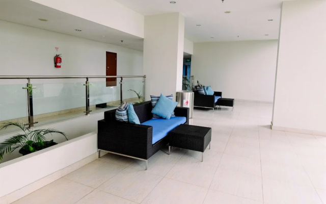 Gorgeous and Strategic Studio Apartment at Capitol Park Residence