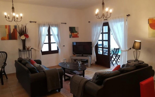 Spacious 3-bed Villa