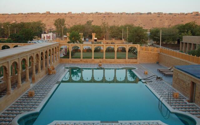 Mahadev Palace