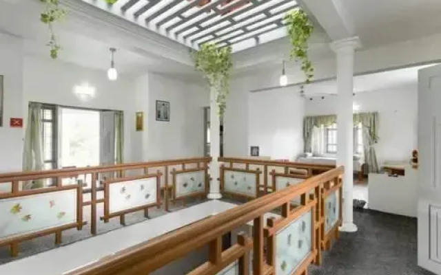 Backwater Villa