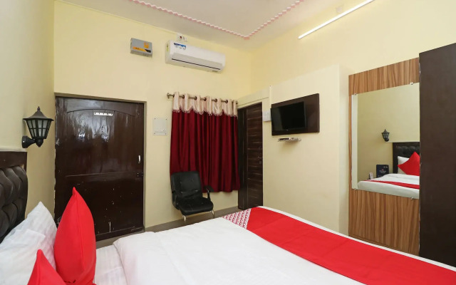 OYO 17171 Sandhya Guest House