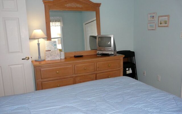 520 Club Marco Circle, Unit 101