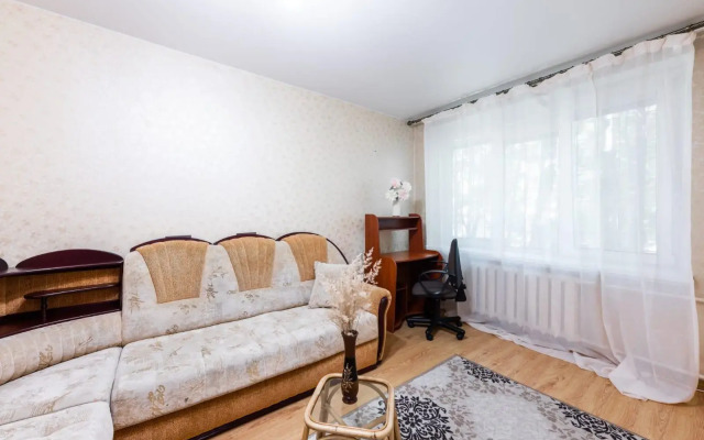 Apartments on Balaklavsky Prospekt 10 building 2