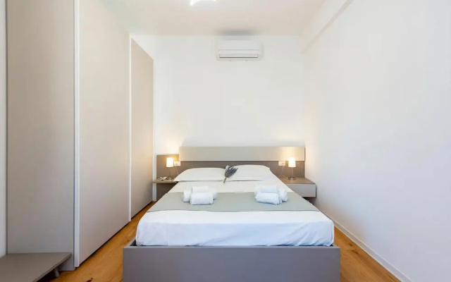 Central Apartment Piazza Dante Genova