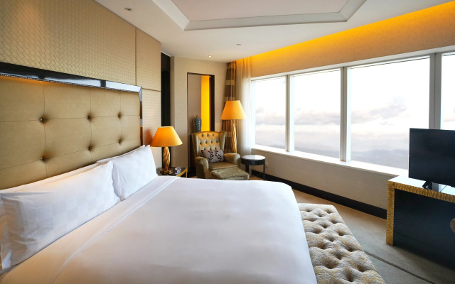 Intercontinental Dalian by IHG