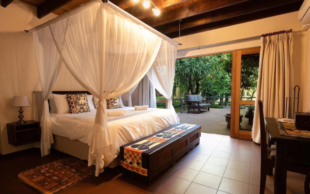 Bush Villa at Kruger Park Entrance