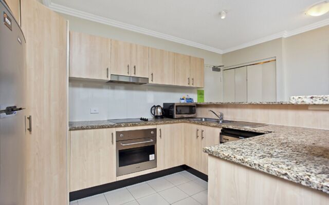 Aqualine Apartments