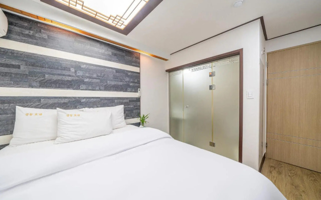 Kyoung Dong Hotel