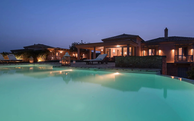 Luxurious Villa in Peloponnese With Pool