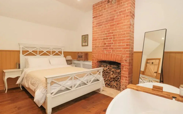 Stable Cottage