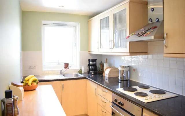 2 Bedroom Apartment In Chelsea