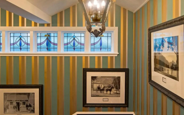 Hulbert House