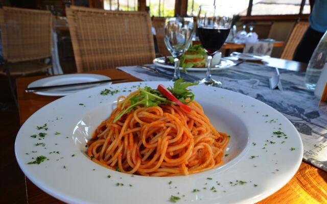 Whalesong Hotel & Spa