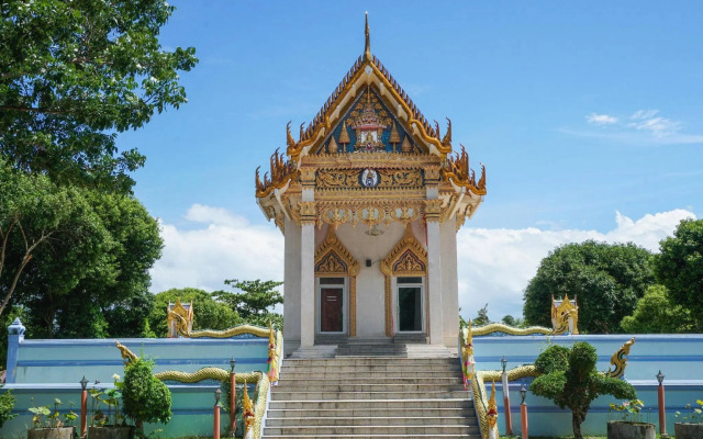 Chaweng Noi Resort