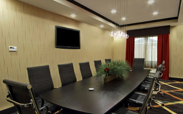 Holiday Inn Express & Suites Houston East - Baytown by IHG