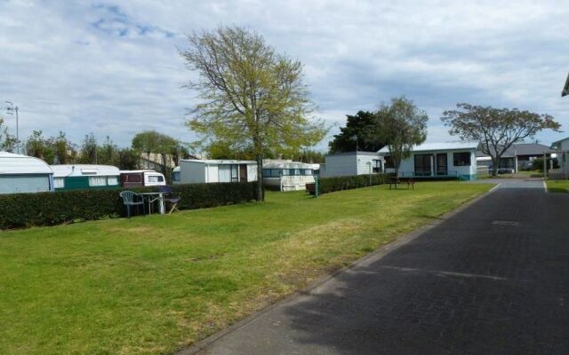 Golden Grove Holiday Park