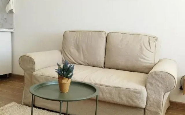 Touch the Mountains, Twins Hotel, New Gudauri