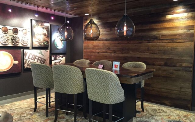 University Plaza Hotel and Convention Center Springfield