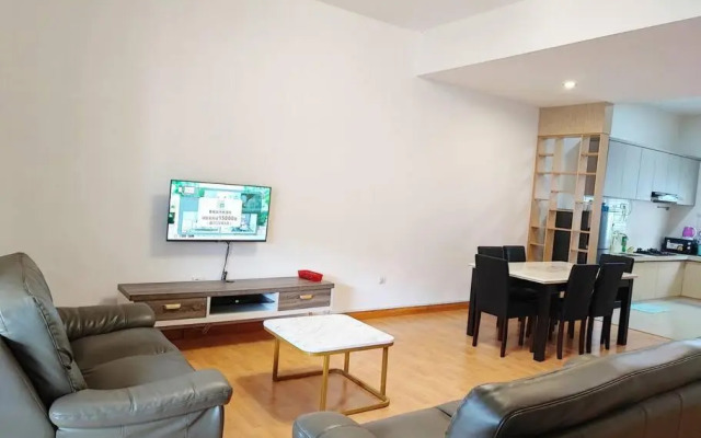 W9@GoldenHills/WiFi/4Room/Steamboat/NightMarket