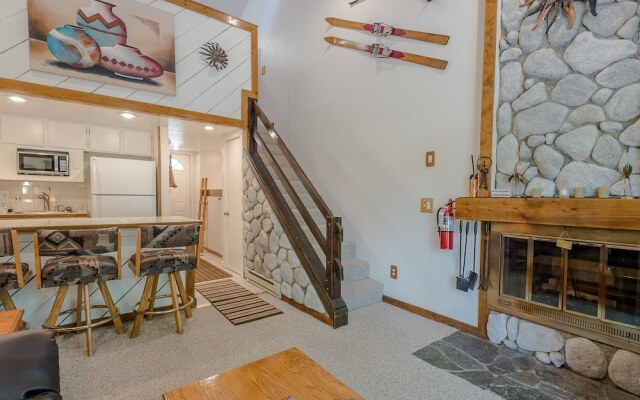 Snowrun Minium 8 1 Bedroom Condo