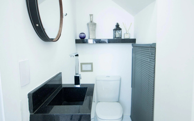 Duplex em Pinheiros com Vista Incrível, Piscina, AC