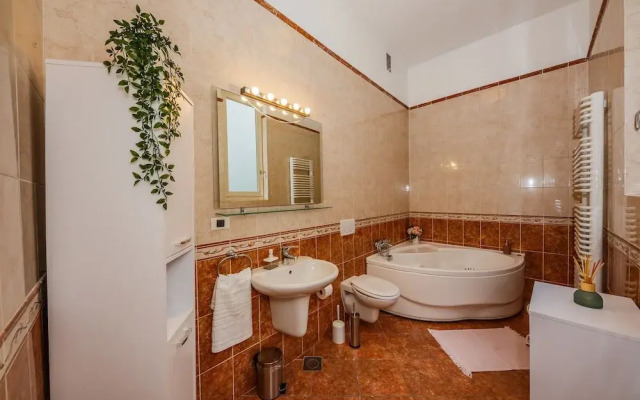 Best Luxury apt in Zagreb for 16 ppl