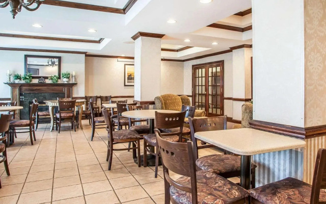 Comfort Inn And Suites