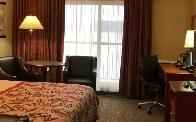 Anchor Inn And Suites