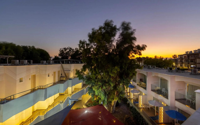 Park Beach Hotel