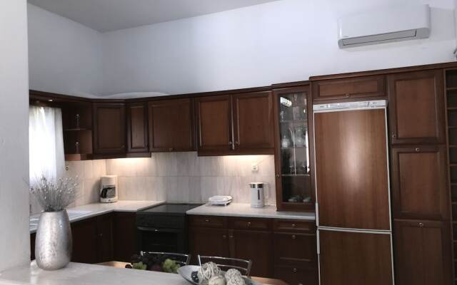 Aratos Apts- Kallisto 2bedroom Apartment